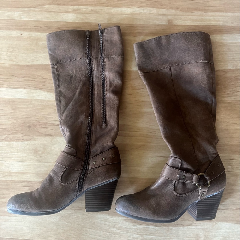 AEROSOLES Brown Heeled Boots with Buckle-Detail Never Been Worn! Super soft!!